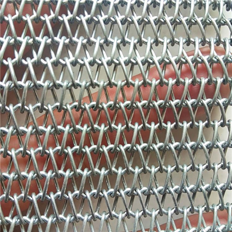 Xưởng Sản Xuất Băng Tải Lưới Inox 